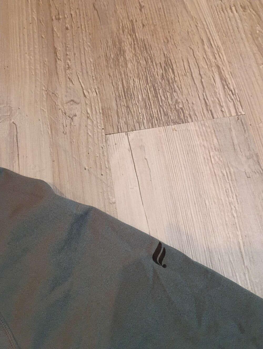 Fabletics - Picture 3 of 5
